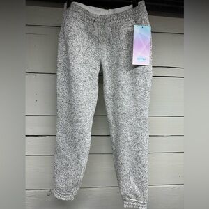 Girls size 10 Ivivva (Lululemon) sweat pants